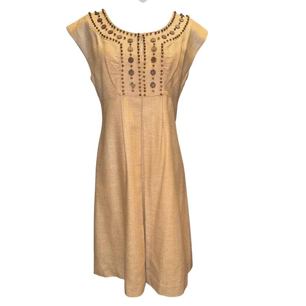 Willow Glenn New York Tan Silk Blend Beaded Wood‎ Disc Shift Dress Womens
Size 4